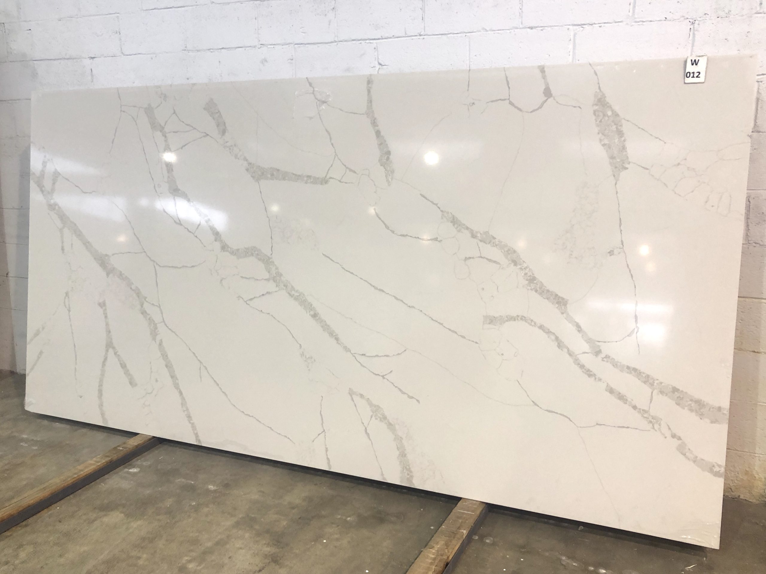Calacatta Quartz